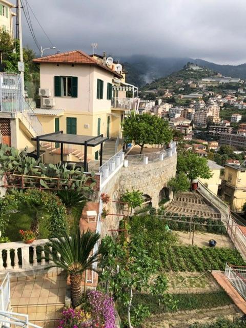 Casa Sandra - Sanremo Sea View, With Garage Buitenkant foto